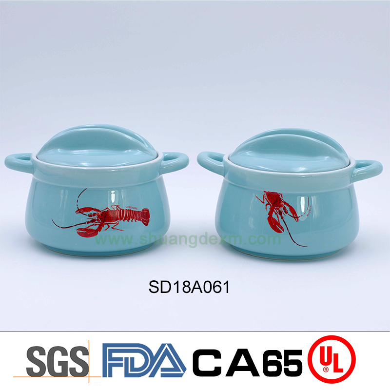 Ceramic lobster soup bowl with lid